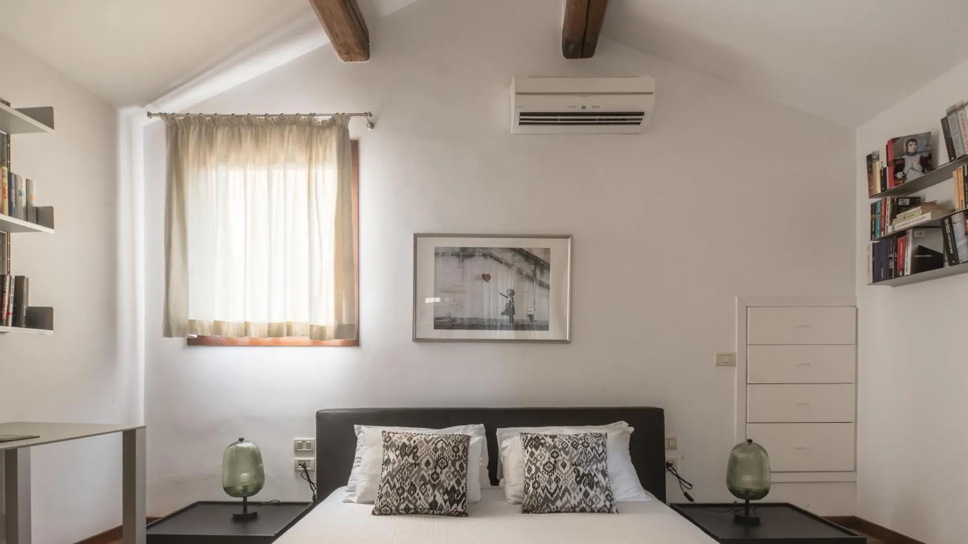 Attic Boutique San Marco R&R Daire Venedik 0*,